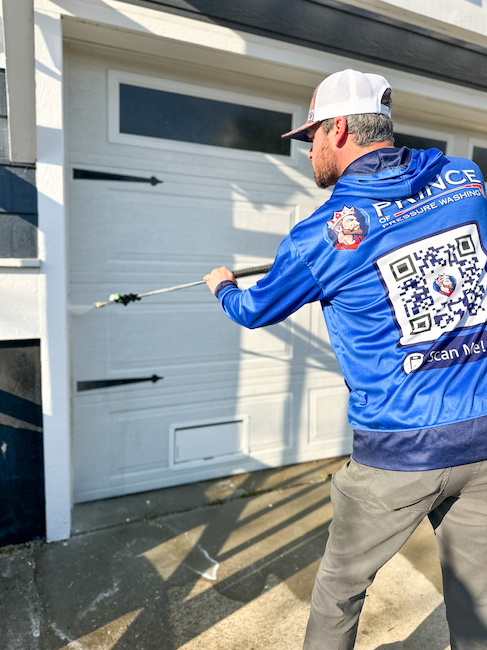 Washing Project for Driveway and Garage Door on James Island, SC