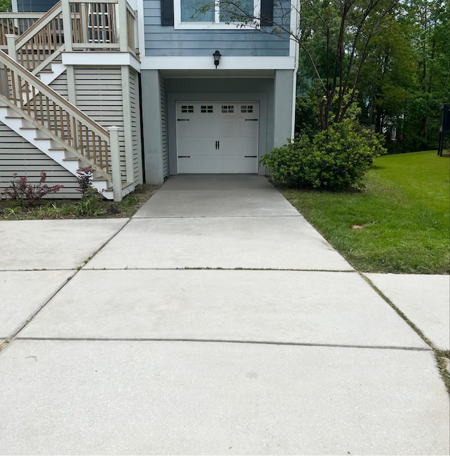 Washing Project for Driveway and Garage Door on James Island, SC